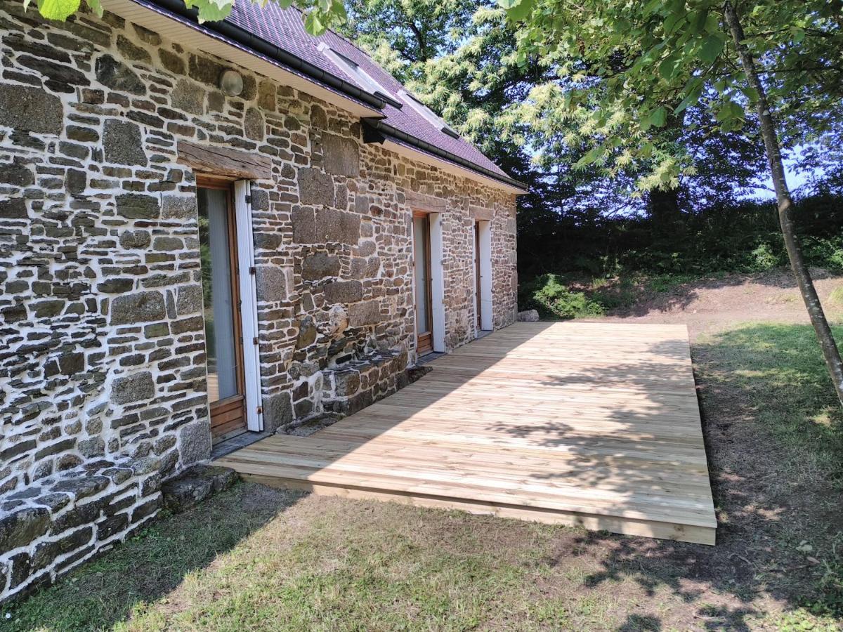 Vila Le Botcol Plouguernével Exteriér fotografie