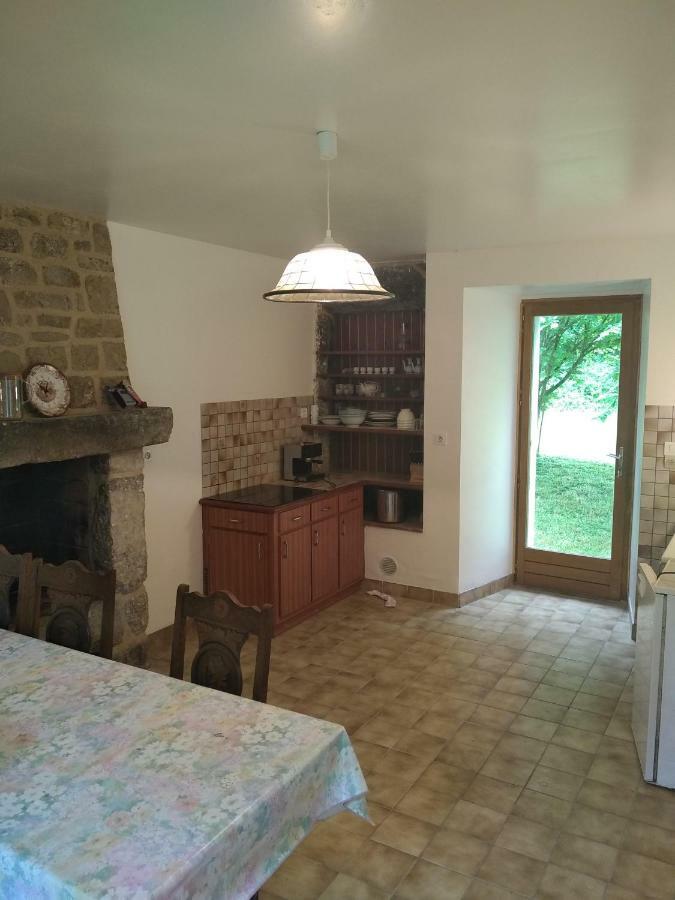 Vila Le Botcol Plouguernével Exteriér fotografie
