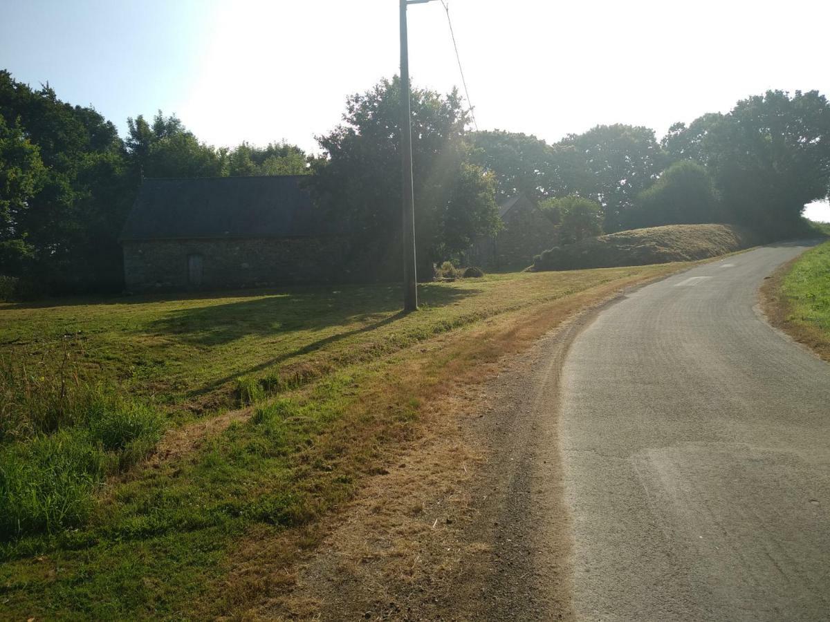 Vila Le Botcol Plouguernével Exteriér fotografie